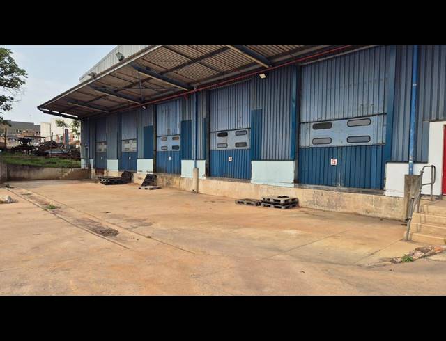 4,970M² FACTORY TO LET IN WESTMEAD